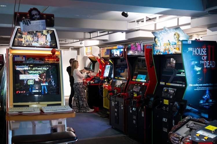 GiGO 秋葉原3号館 RETRO：G