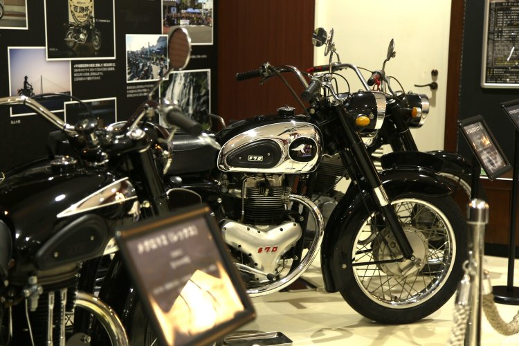 「メグロ」は一時幕を下ろしたものの、2021年にバイクメーカーのカワサキがブランドをリバイバルした。