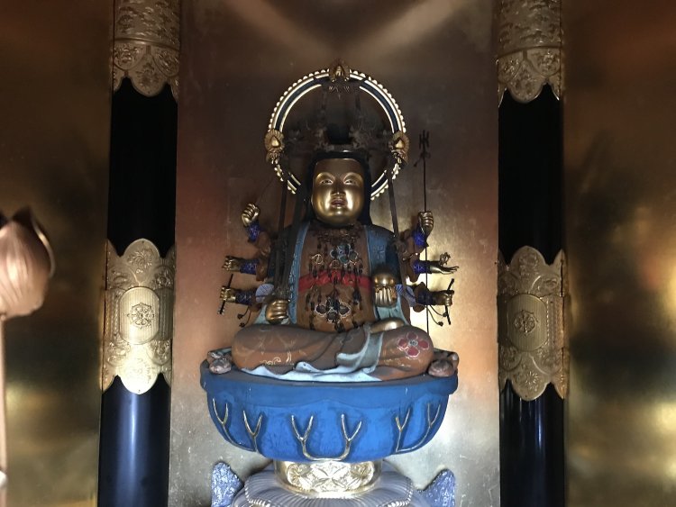 栃木県宇都宮市「大谷寺」の弁財天は「宇賀弁天」。