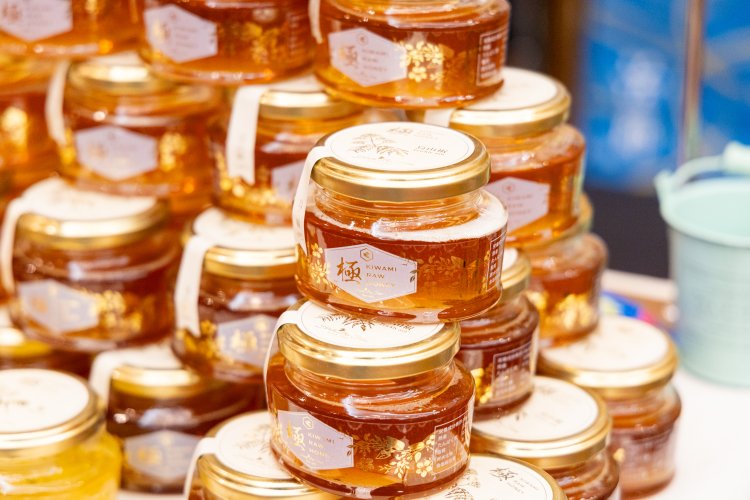 会場には珍しいはちみつも（写真は過去開催時のもの）。