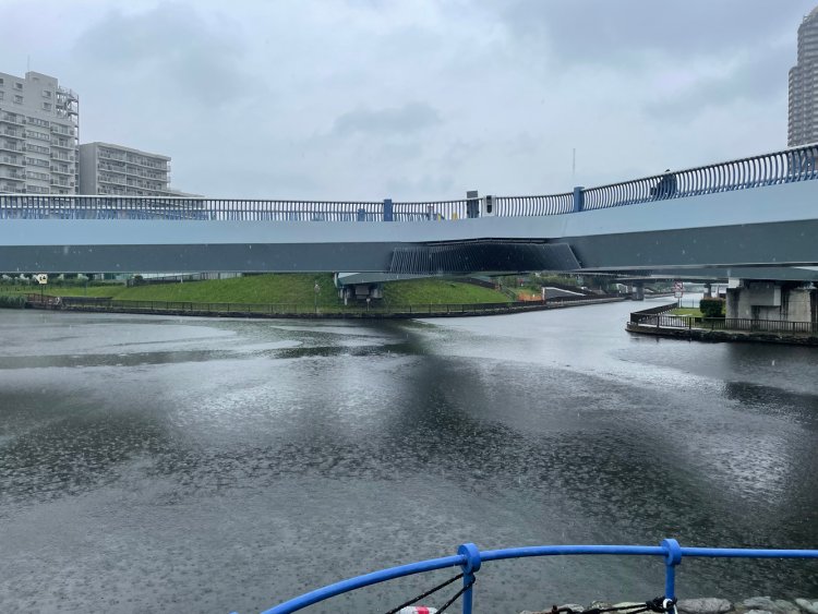 小名木川と横十間川の交わる地点。