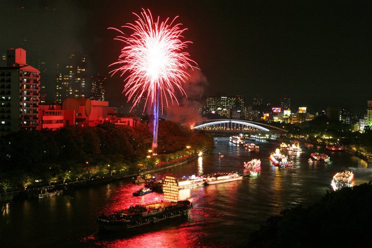 写真提供＝（公財）大阪観光局。