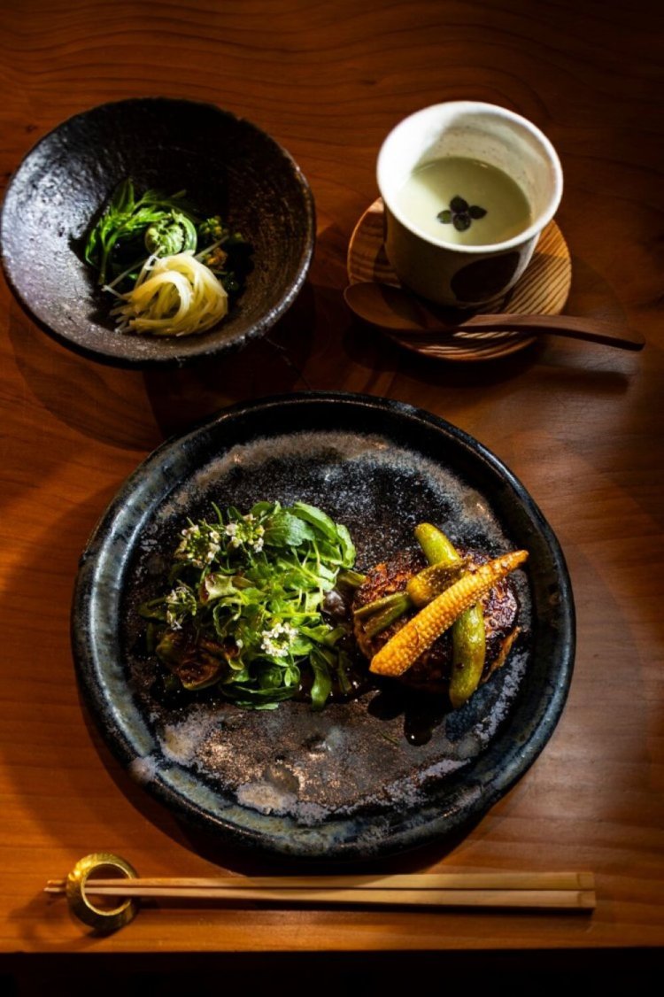 1752061554-ebeb7e2d0154f519ef02c616474a13e0-750x1126