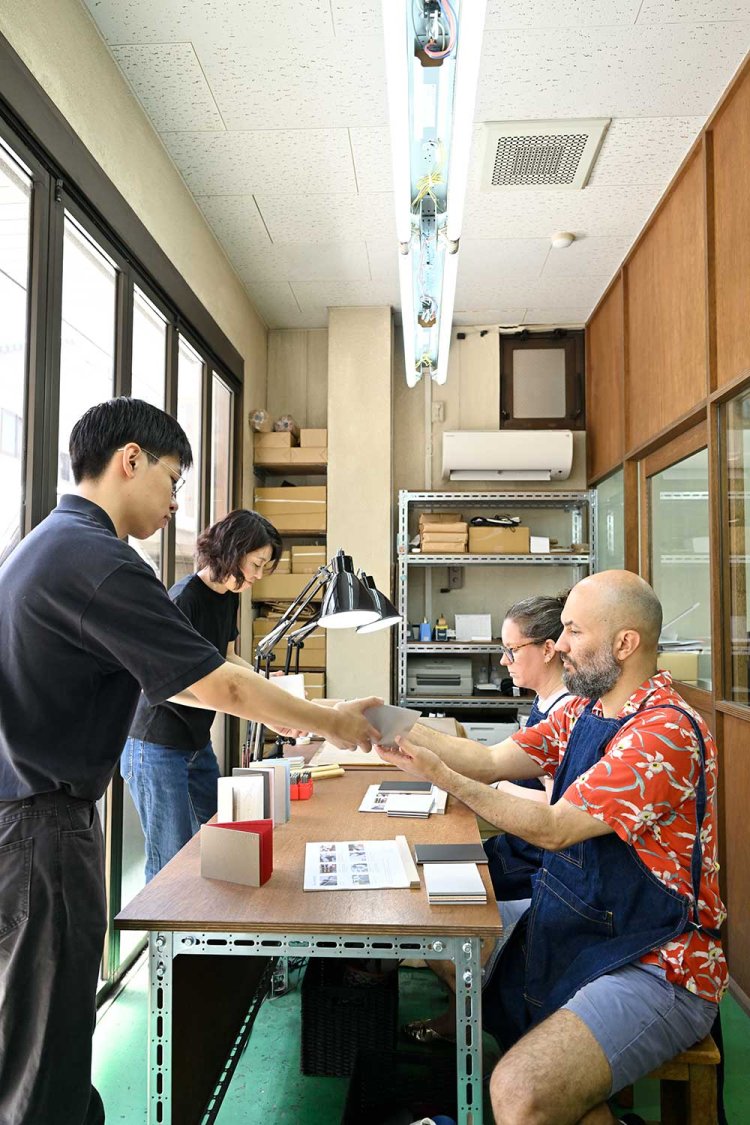 【散歩の達人】ITO-BINDERY_1