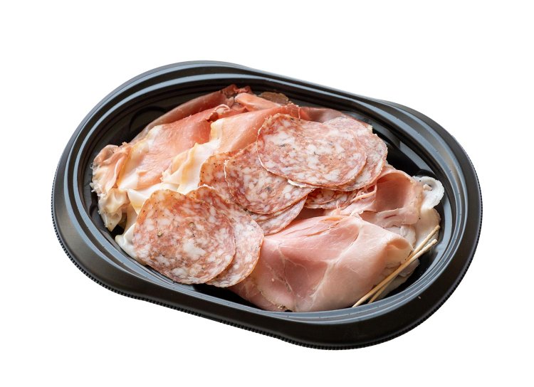 ジャンボブラン・太いサラミの盛り合わせ1500円。