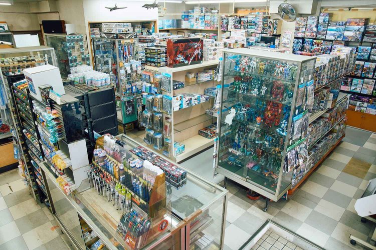 【散歩の達人】ホビーショップスリーエス_3