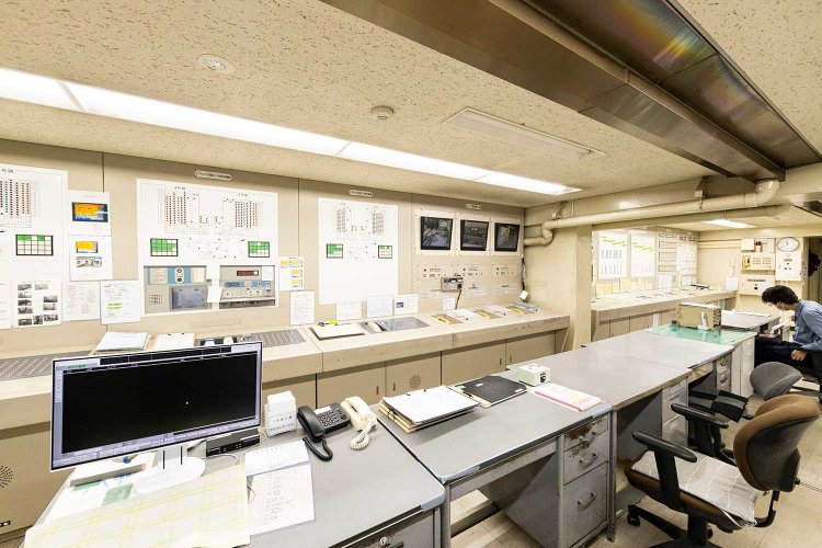 監視室。