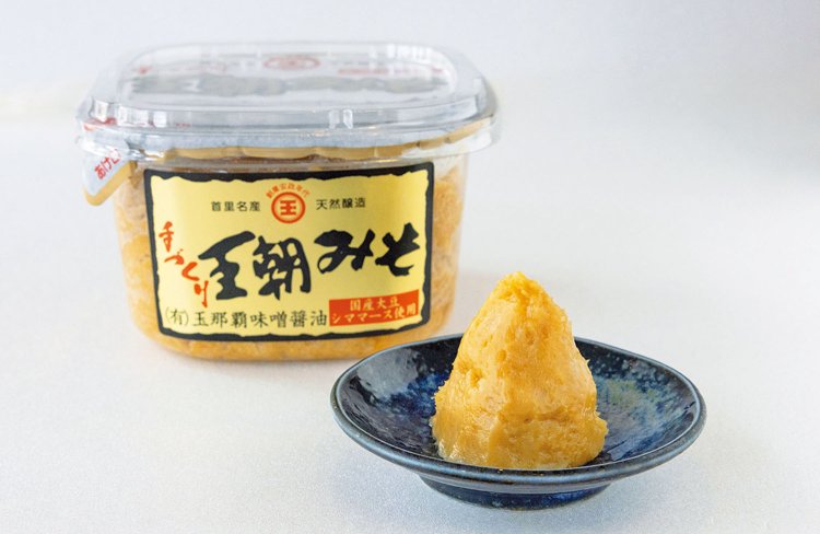 米、塩、大豆だけで仕込んだ、こだわりの「王朝みそ」を味わえる貴重な一軒だ。