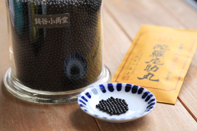 銭谷さんは「陀羅尼助丸」を販売する老舗の5代目。