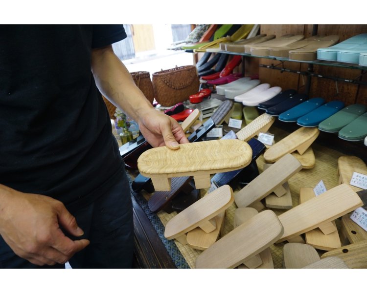 伝統的な形で最上級とされる「畳表（たたみおもて）」。