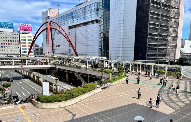 ペデストリアンデッキとは