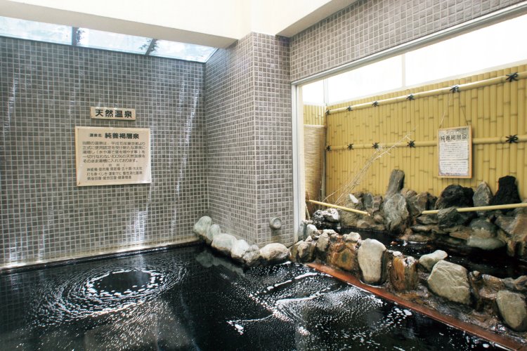 桜館の露天風呂。