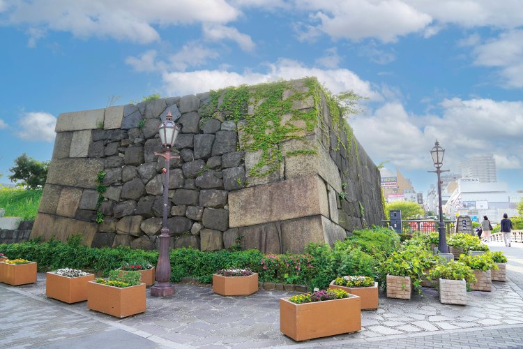 牛込見附跡（うしごめみつけあと）