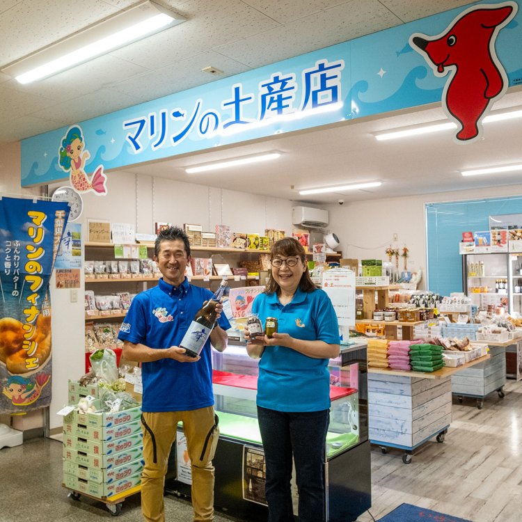 「また足を運んでもらうきっかけになれば」と語る執行社員で障害者福祉事業所も運営する高橋正己さん（左）。