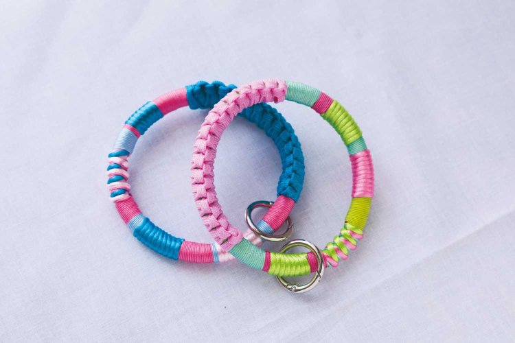 スマホなどに使えるハンディーフープ6050円。