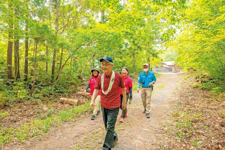 ゆるやかな山道はきつくはないが、適度に心拍数が上がる。