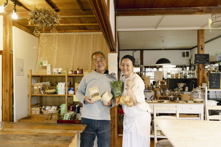 土・日は特製のビリヤーニも。