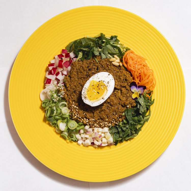 野菜を食べる薬膳カレー1200円。