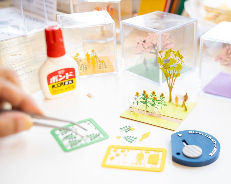 予約不要のワークショップは330円～。テラダモケイ1100円で夢想情景を作ってみて。