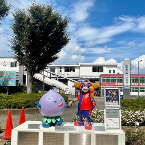 タイヤの小川、研修施設の一橋学園、アートの鷹の台——「小平市」の各駅は個性バラバラ!? いろいろな駅前編【多摩のA面】
