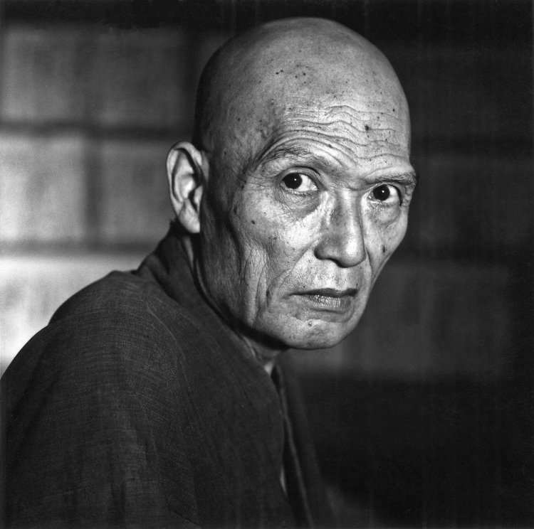 操上和美《井上有一肖像》1984年8月31日撮影 個人蔵 。