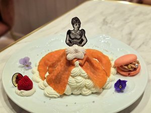 10劇場の街日比谷