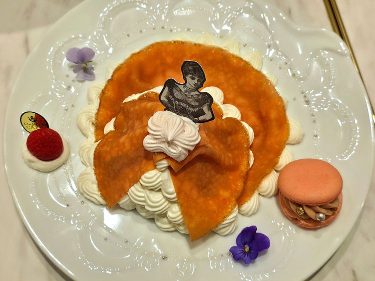 エトワール・デセール～ロゼ・フランボワーズ～2200円。