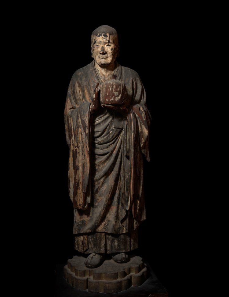 国宝 無著菩薩立像 運慶作 鎌倉時代・建暦2年（1212）頃 奈良・興福寺蔵 北円堂安置 撮影＝佐々木香輔。