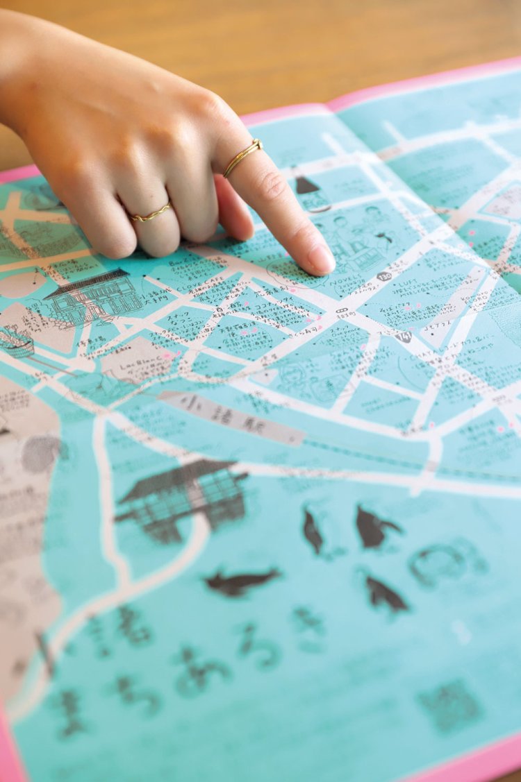 『NOVELS』では岡山さんの思い入れが詰まった「小諸人なからマップ」200円を販売。