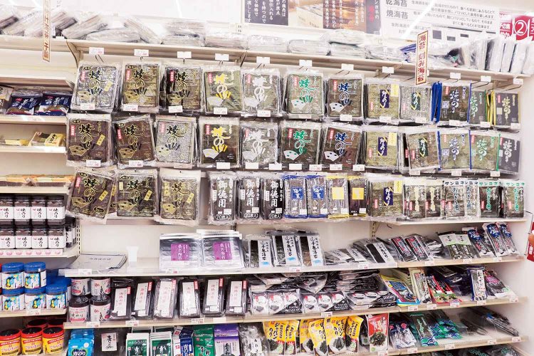 圧巻の海苔売り場。