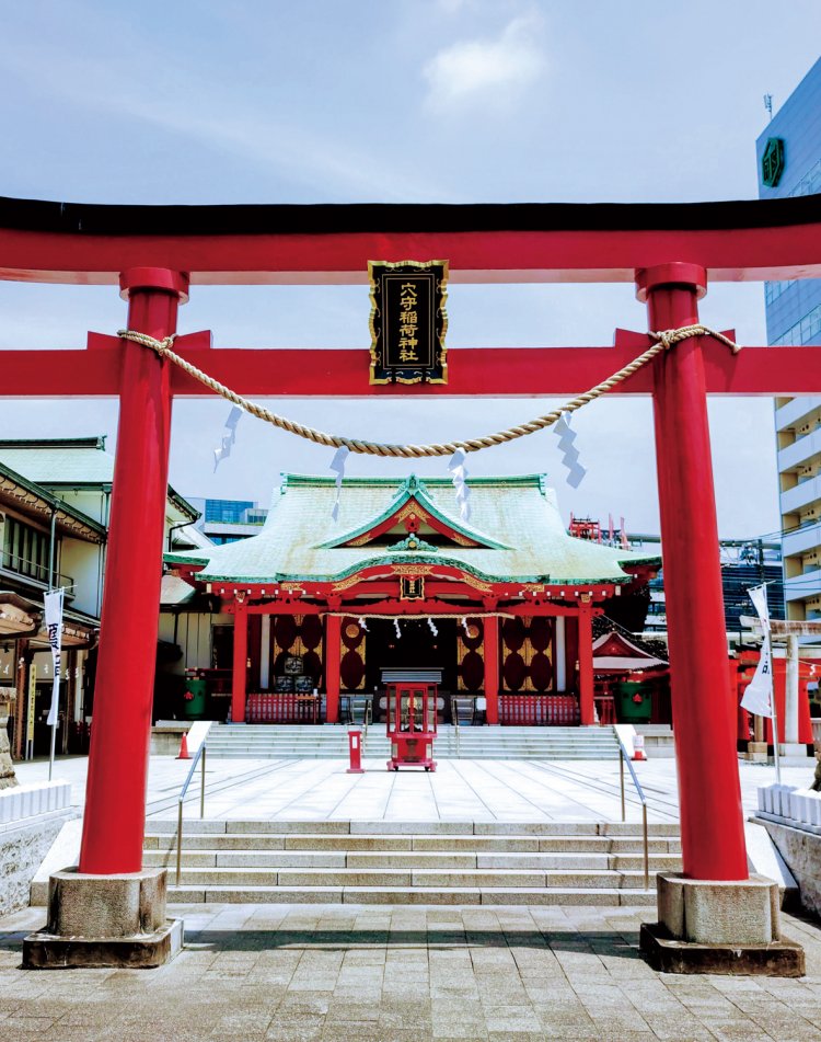 羽田の歴史を見守ってきた穴守稲荷神社。