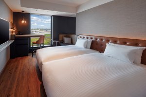 33-10_メイン_729-A_CMYK_横17.84cm