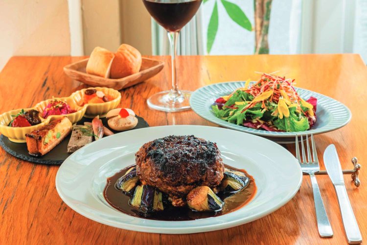 フランス食堂ひまわり（フランスしょくどうひまわり）