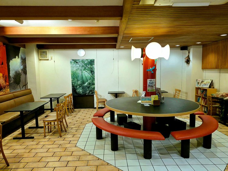 143黒猫あんぱん