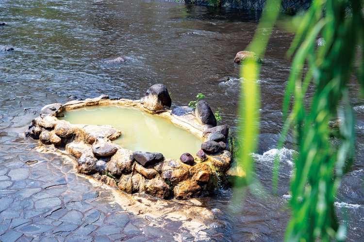 長湯温泉のシンボル・ガニ湯。