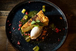 LAS DOS CARAS MODERN MEXICANO Y TACOS