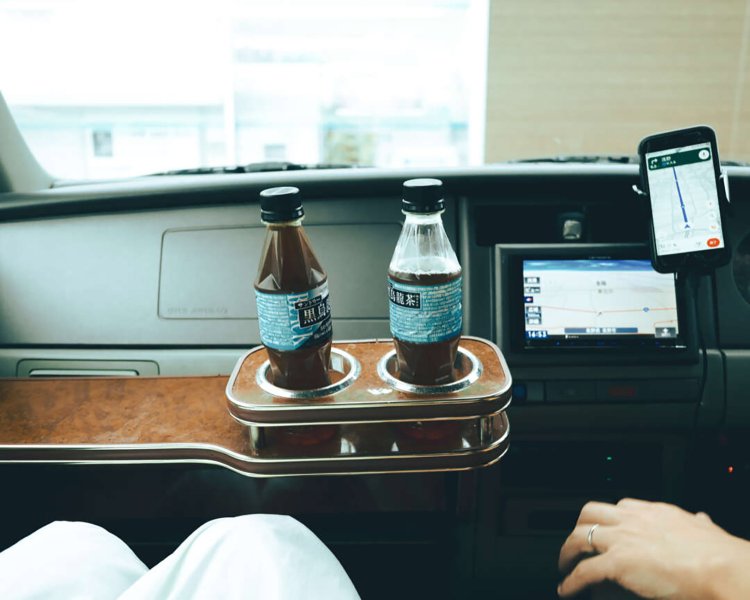 GFX100RF／痩せたい2人。