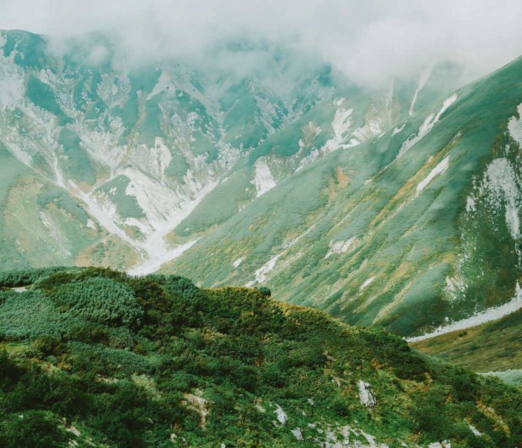 GFX100RF／自然の色。