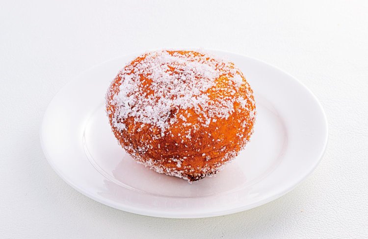 新しいカフェで食べられる、ハワイの定番スイーツ「マラサダ」（写真＝チャーリーズラナイ）。