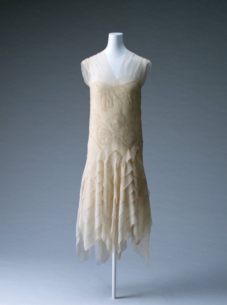 マドレーヌ・ヴィオネ イヴニング・ドレス 1929年春夏 京都服飾文化研究財団 撮影＝畠山崇。