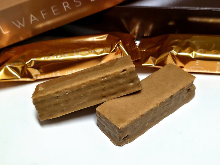 黒猫スイーツ散歩手土産編