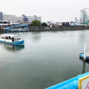 大阪市の渡船～街の人を対岸へ運ぶ無料の交通手段【いとしい乗り物／スズキナオ】