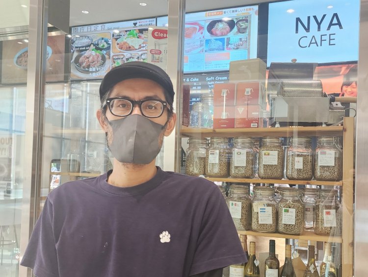 料理責任者の鴫田知英さん。代表の前田さんとは同い年で「なんでも言い合える仲」なんだとか。