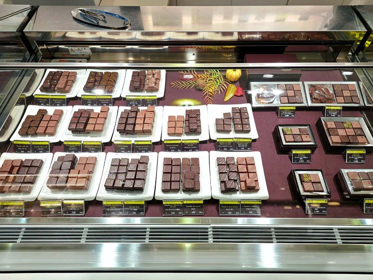 29黒猫赤坂まとめ