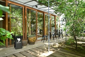 【散歩の達人】人が湧く谷_8