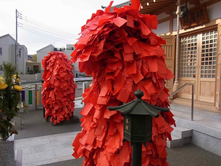 「東覚寺」（北区）の仁王像（撮影＝渡仁）。