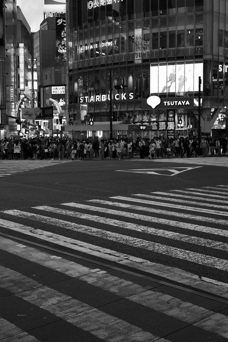 宮本隆司 「本気にすることができない渋谷」 2024年 （C）Miyamoto Ryuji / Courtesy of Taka Ishii Gallery Photography / Film。