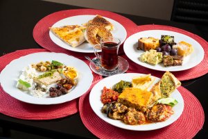 _IZM2728アジアめしクルド