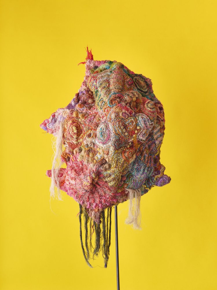 伏木庸平《こもんべべ》(部分) 2023-24年 作家蔵。