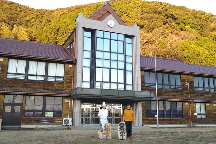 和歌山串本養春店（写真提供＝『C'est la Saison!』）。